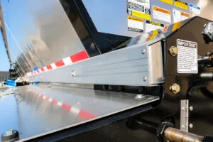 TKLB Live Bottom trailer